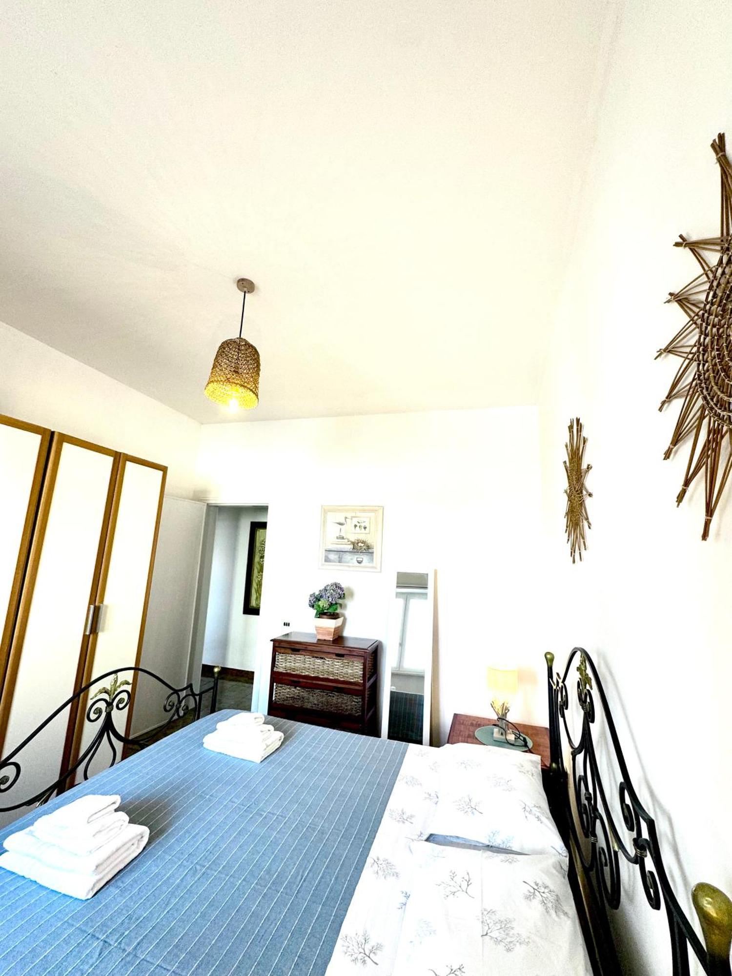 Rivamare Apartment Torre Squillace Exterior photo